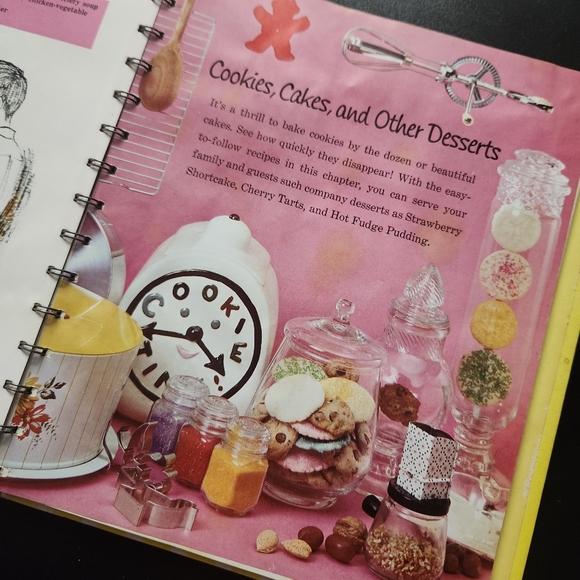 Vintage Betty Crocker Boys and Girls Spiral Cookbook 1965 - Picture 7 of 12